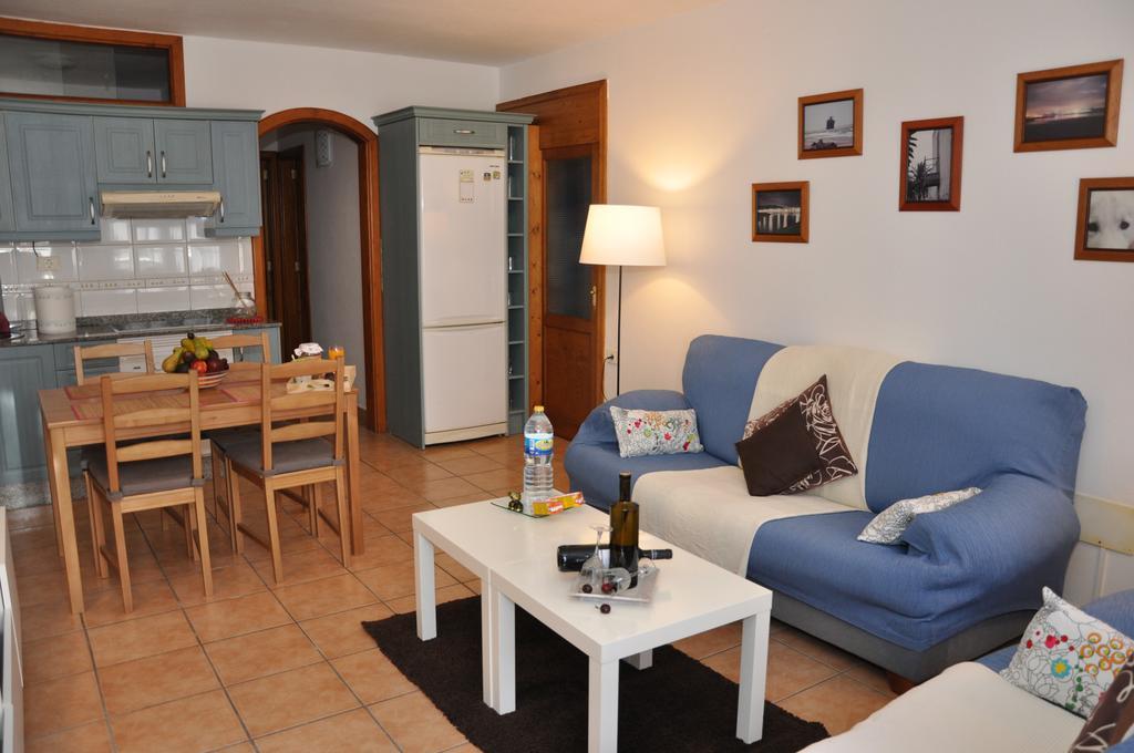 Acogedor Apartamento En La Playa Famara Exterior photo