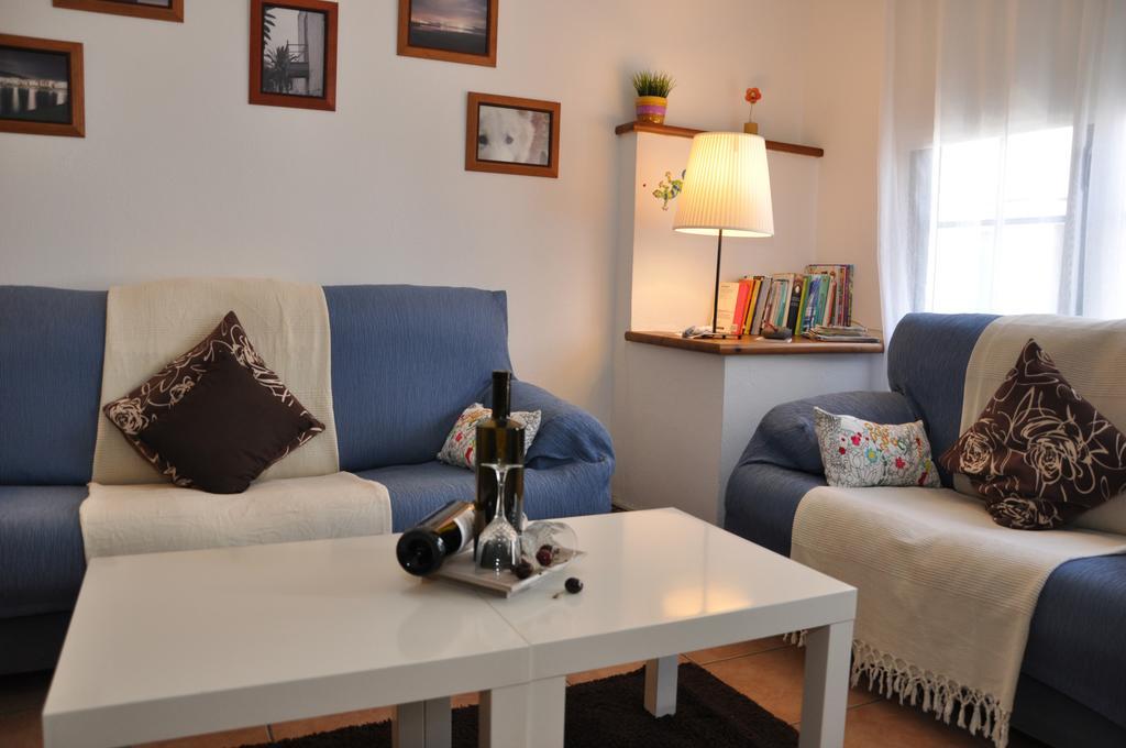 Acogedor Apartamento En La Playa Famara Exterior photo